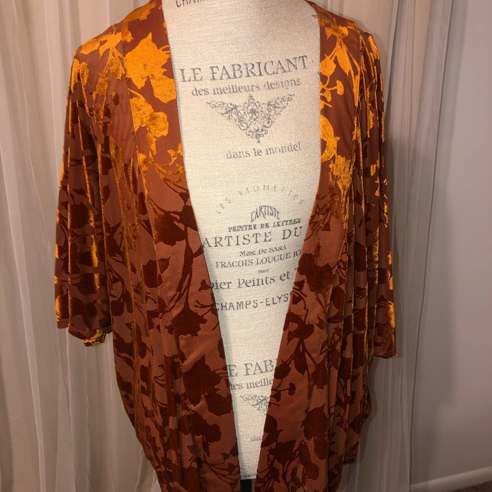 Orange kimono